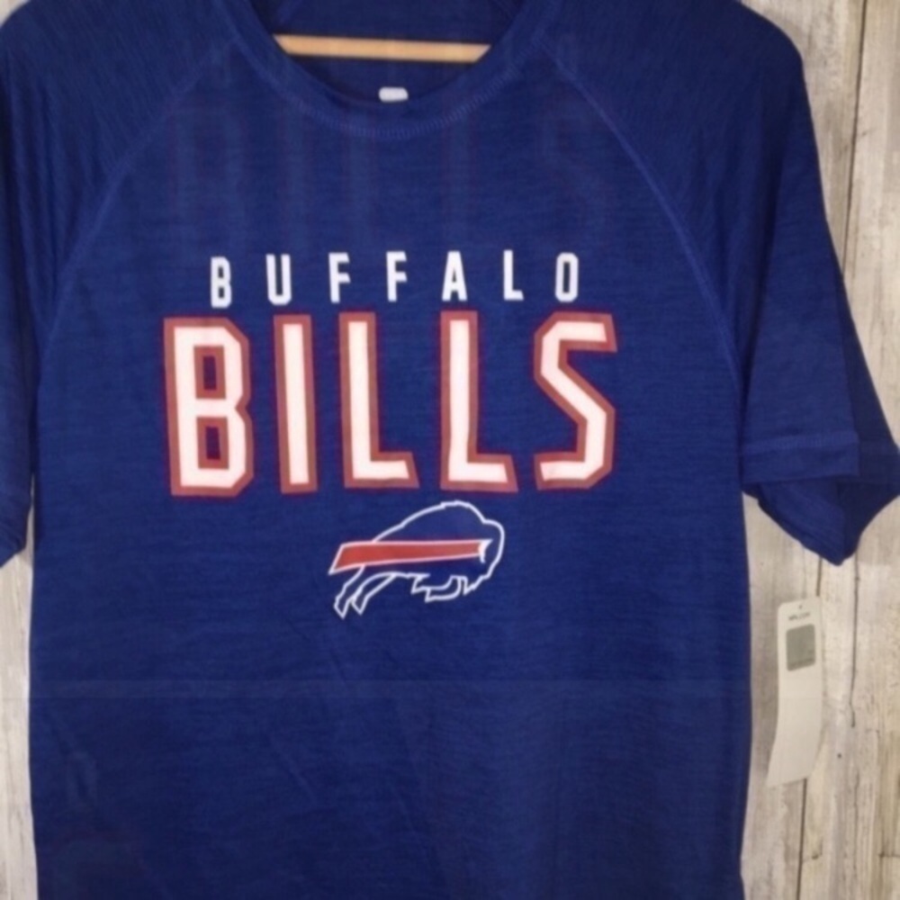 NWT Buffalo Bills Men’s Blue Tee - Picture 2 of 4